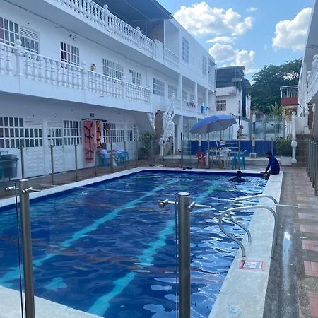 Hotel San Jorge เมลการ์ ภายนอก รูปภาพ
