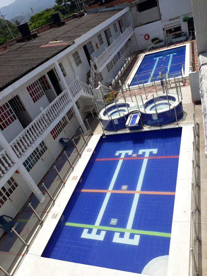 Hotel San Jorge เมลการ์ ภายนอก รูปภาพ